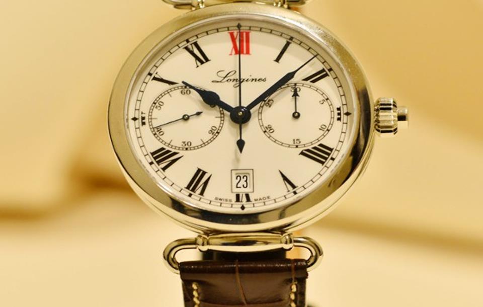 浪琴全新推出经典复刻系列的导柱轮单按钮计时秒表 （图）